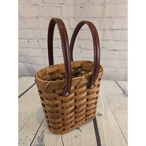 Handmade Wooden Basket with Handles Thank You Plaquard Wine Holder - Picture 3 of 4
